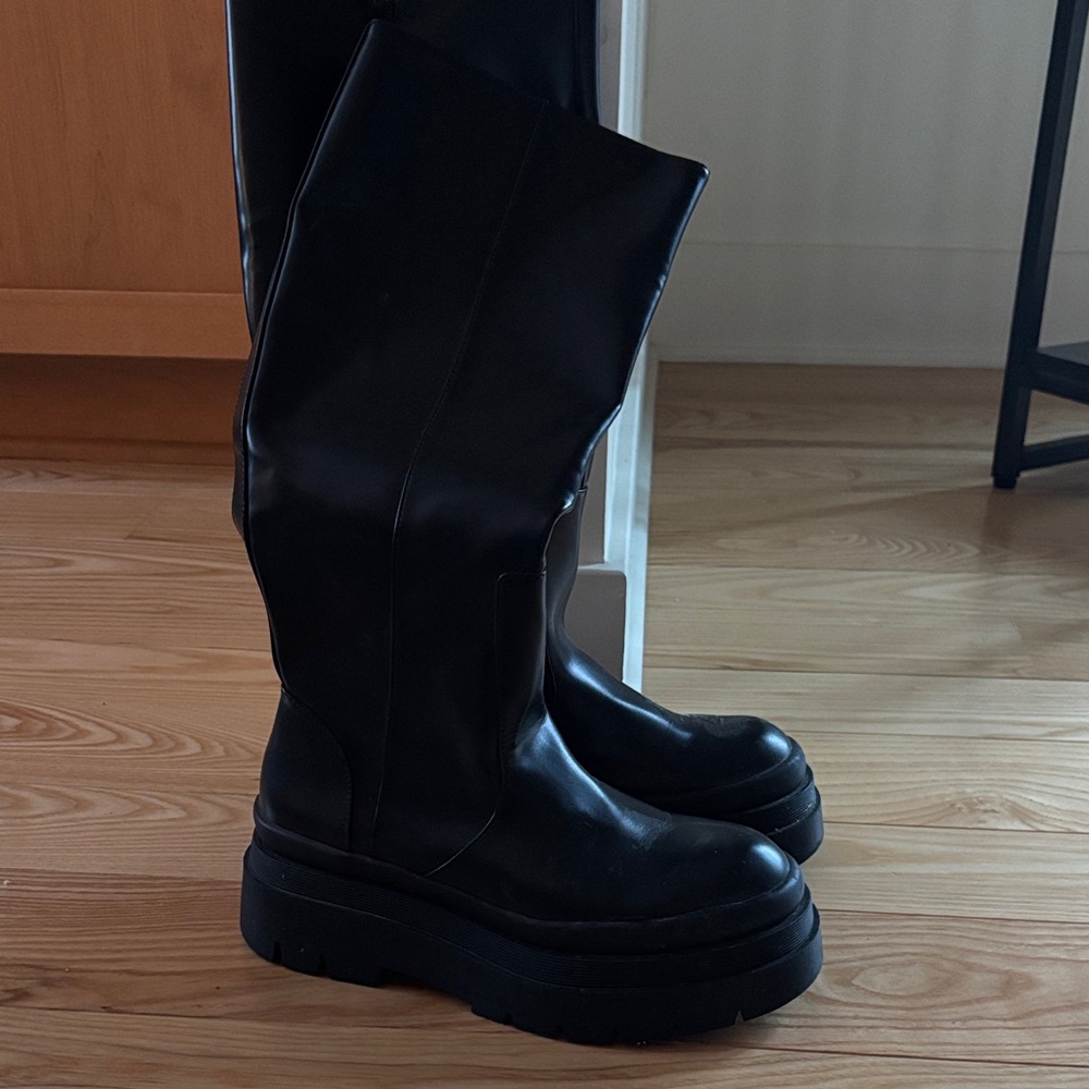 Zara Black Women's rain and winter  Platform Boots